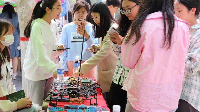 数据搬运工的真实困境：ELT工具如何让业务跑起来